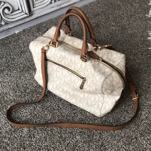 Michael Kors purse